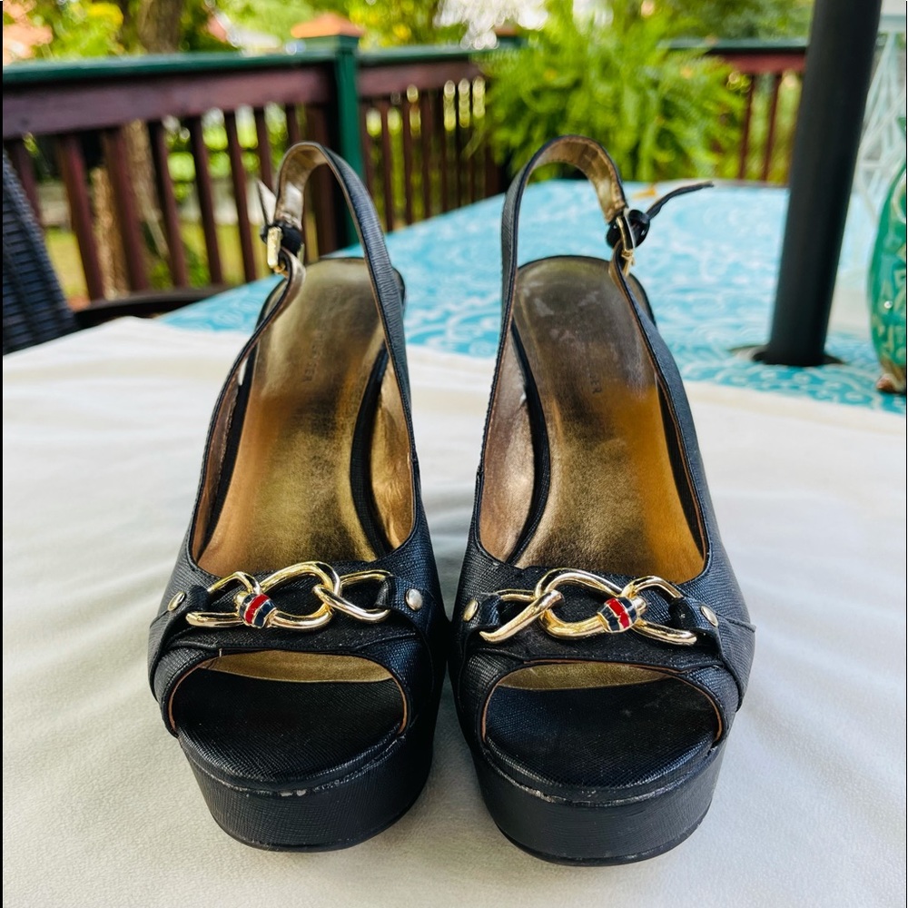 Tommy Hilfiger Women's Mercedi Wedge Sandal